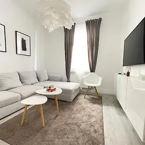 Apartment 75qm - 3 - Free Parking - Mallibase, Hannover